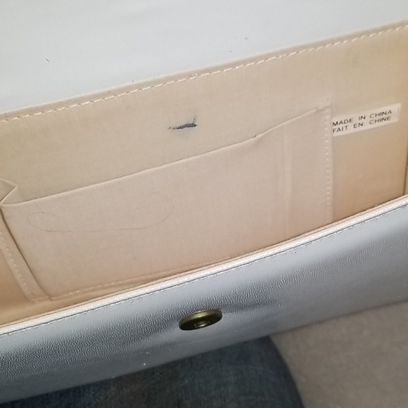 Vintage Purse - Picture 5 of 7